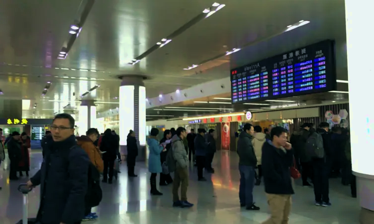 Jinan Yaoqiang internationella flygplats